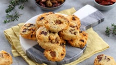 Sablés au chorizo et aux olives à la Provençale