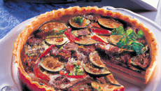 Tarte à la ratatouille et au thon