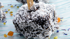 Lamingtons à la confiture de figues