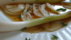 Poireaux à la grecque au Muscadet