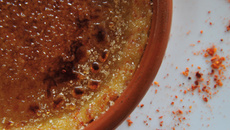Crème brûlée au thé et piment d'Espelette