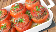 Tomates farcies au hachis de bœuf