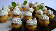 Mini cupcake courgette et crème de chèvre à la menthe