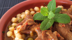 Tajine de rognons d'agneau aux pois chiches