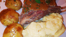 Gigot d'agneau et gratin de pommes de terre