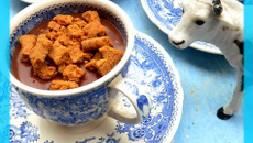 Crème chocolat au sirop de Liège et éclats de Spéculoos