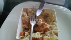 Salade de pâtes et crousti-mozza