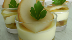 Verrines aux poires et camembert