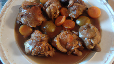 Chapon aux marrons et aux airelles