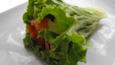 Temaki batavia, saumon fumé et philadelphia concombre
