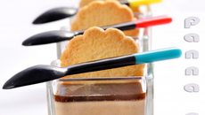 Panna cotta pralinée et gelée de café en verrine