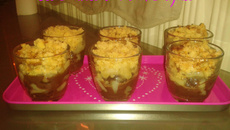 Verrine de poire chocolat crumble