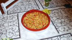 Torilla espagnole aux pommes de terre et trio de poivrons