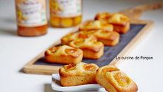 Financier à la confiture de mirabelles