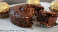 Moelleux au chocolat et Ferrero Rocher