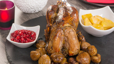 Faisan moelleux et rôti aux châtaignes en cocotte