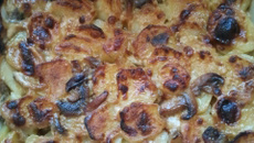 Gratin de pommes de terre aux champignons de Paris