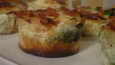 Frites de courgettes & ses petits flans vert & blanc (brocolis - choux fleur)