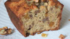 Cake à la fourme d'ambert et aux noix