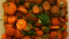 Carottes Vichy au beurre et au persil 