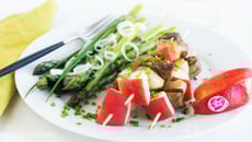 Brochettes de filet mignon aux pommes façon Pink Lady®