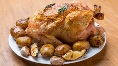 Poulet rôti et ses pommes de terre