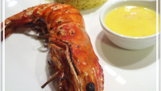 Grosse gambas au BBQ et son beurre blanc