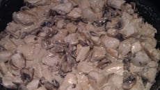 Emincé de dinde et sa sauce cremeuse