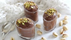 Mousse au chocolat vegan aux pistaches