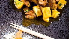 Magret de canard et ses ananas caramélisés au miel à la Plancha !
