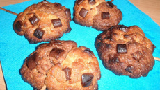 Sucettes cookies aux deux chocolats