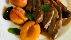 Magret de Canard aux Abricots