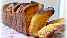 Brioche qui s'épluche à la citrouille