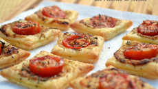 Mini feuilletés provençaux thym et moutarde