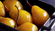 Poires rôties au Grand Marnier et gousse de vanille