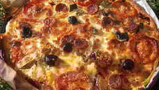 Pizza aux légumes et chorizo