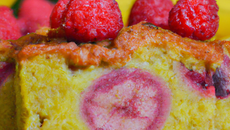 Cake framboises bananes