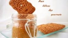 Crumble à la rhubarbe et aux spéculoos