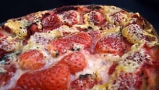 Clafoutis de fraises à la menthe