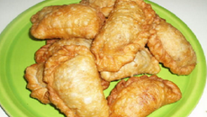 Semboussak: chaussons à la viande