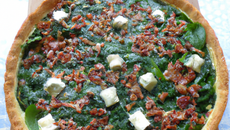 Tarte d'épinards au bacon et chèvre maison