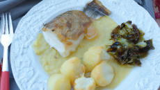 Aumônière de pommes de terre au chou et au haddock