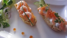 L'éclair cervelle de canut, saumon fumé et ses œufs