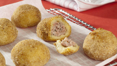 Boulettes de pommes de terre farcies à la viande