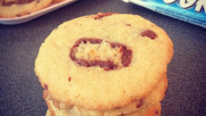 Cookies bounty et chocolat blanc