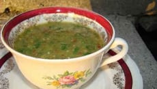 Gaspacho aux tomates zébrées vertes et à la coriandre