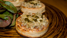 Blue crumpets