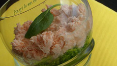 Verrine au pesto d'épinards et saumon