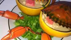 Pamplemousses farcis au crabe