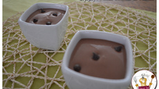 Crème mousseuse au chocolat noir